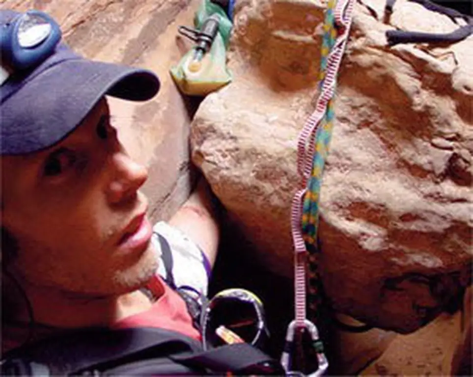 Aron Ralston dalam film 127 Hours