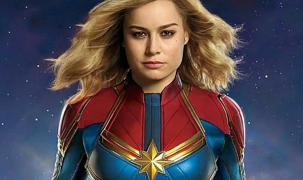 Brie Larson sebagai Captain Marvel