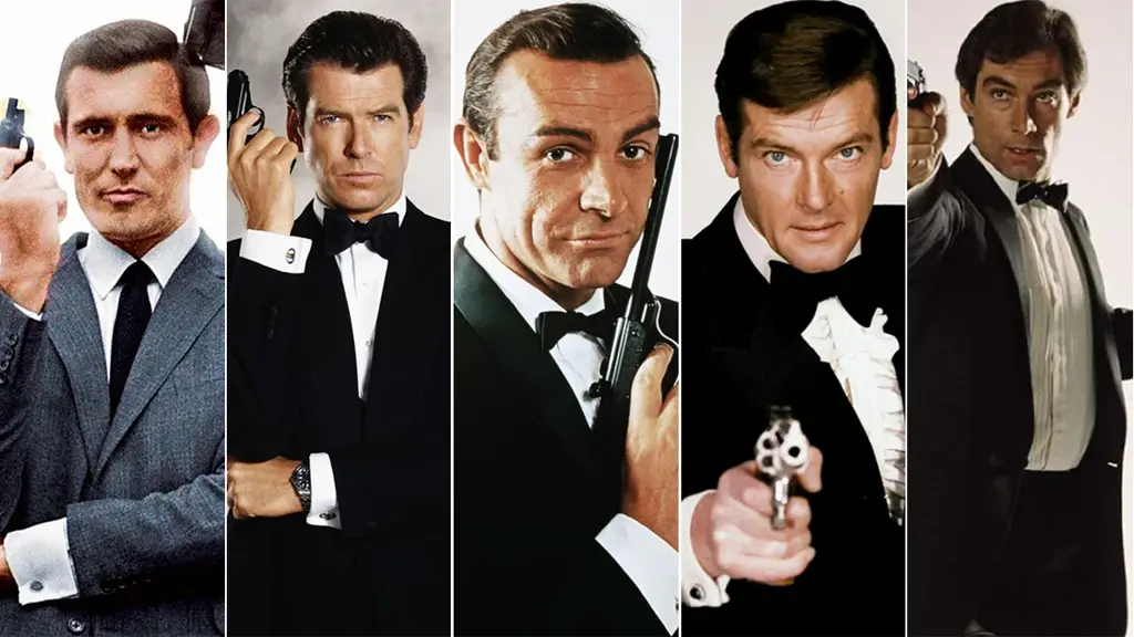 James Bond sedang menonton film