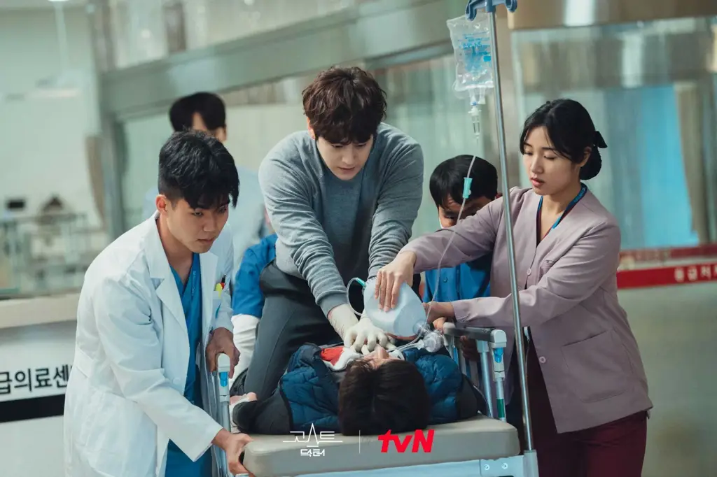 Adegan menegangkan dalam drama medis The Gang Doctor