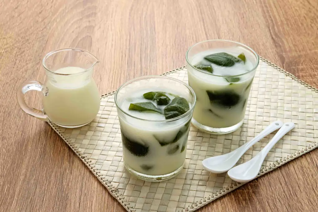 Minuman tradisional Indonesia yang menyegarkan