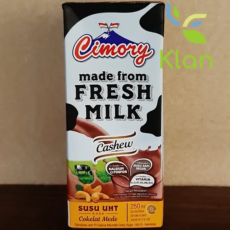 Berbagai macam produk susu Cimory