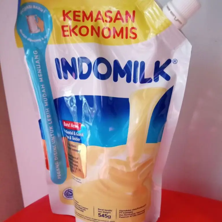 Berbagai varian rasa Susu Indomilk pouch