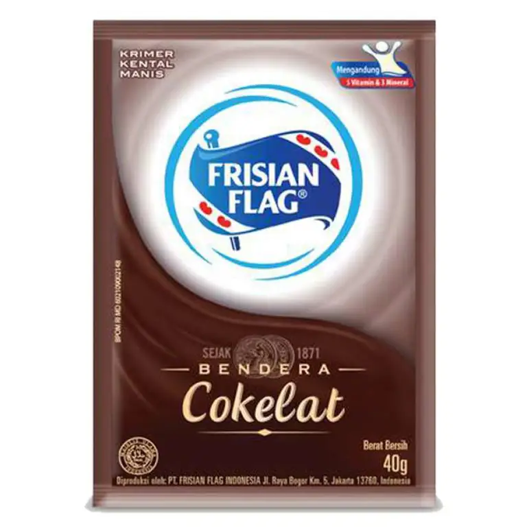 Berbagai varian rasa susu sachet Frisian Flag