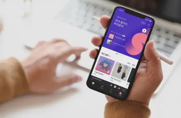 Gambar yang menampilkan beberapa aplikasi streaming musik populer