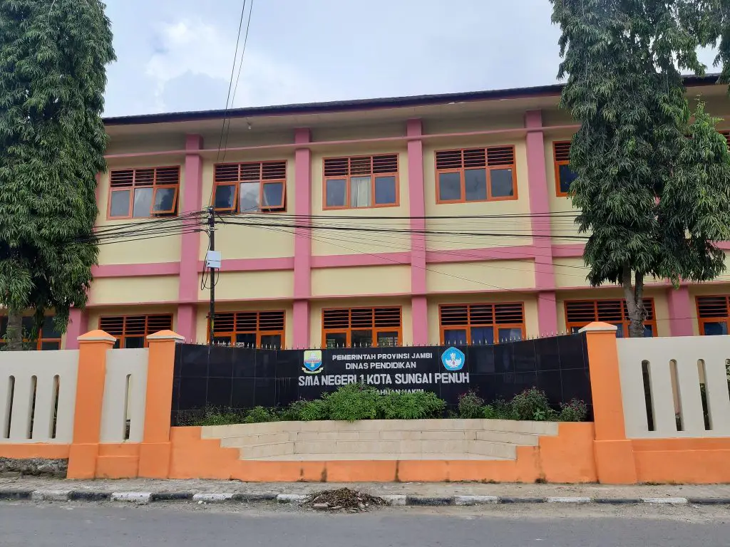 Gedung SMA Negeri 1 Semin