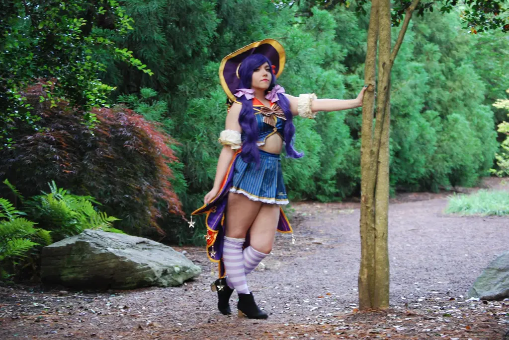 Cosplayer yang mengkampanyekan body positivity