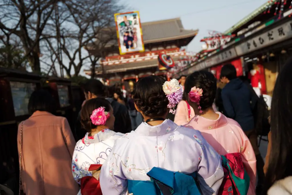 Gambar yang menunjukkan budaya Jepang