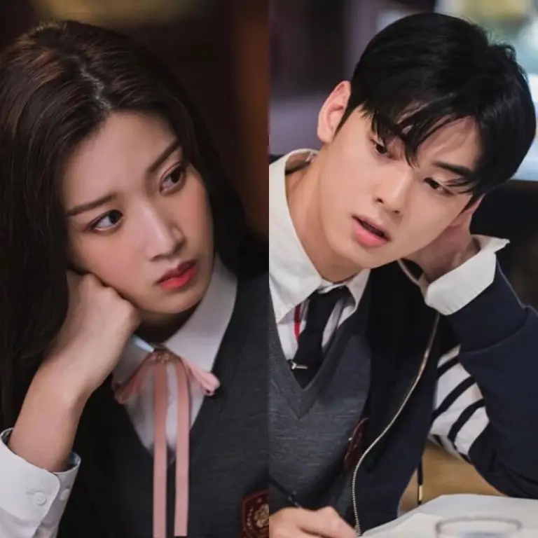 Gambar Cha Eun-woo sebagai Lee Su-ho