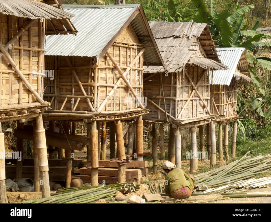 Arsitektur tradisional gubuk bambu