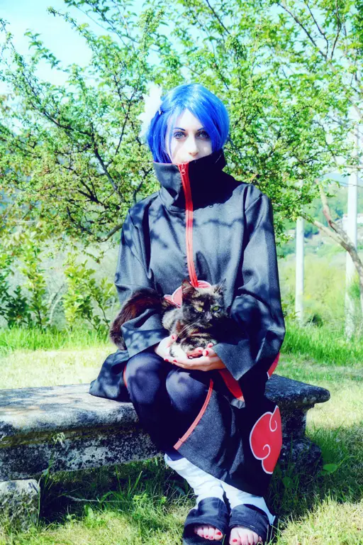 Foto cosplay Konan yang berkualitas tinggi