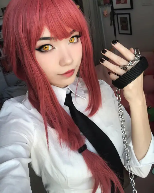 Foto Cosplay Yua Makima