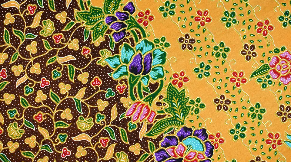 Desain batik Indonesia modern