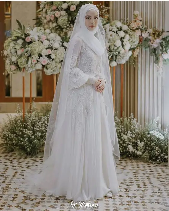 Koleksi gaun pengantin modern hijab dengan desain elegan dan modern