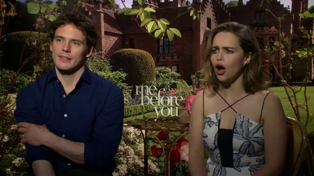 Foto Emilia Clarke dan Sam Claflin dalam film Me Before You