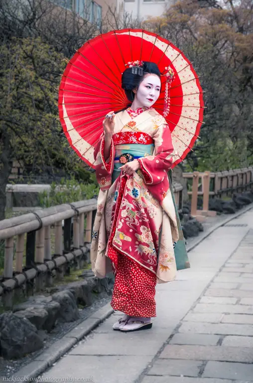 Geisha Jepang