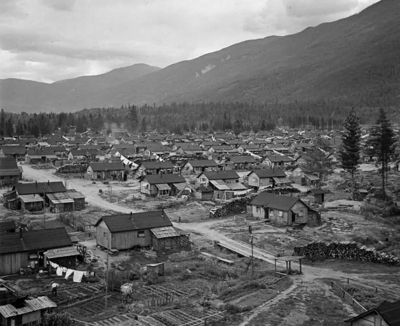 Foto kamp interniran Jepang-Kanada