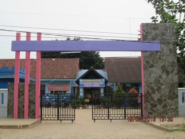 Gambar gedung SMP Negeri 1 Cisolok