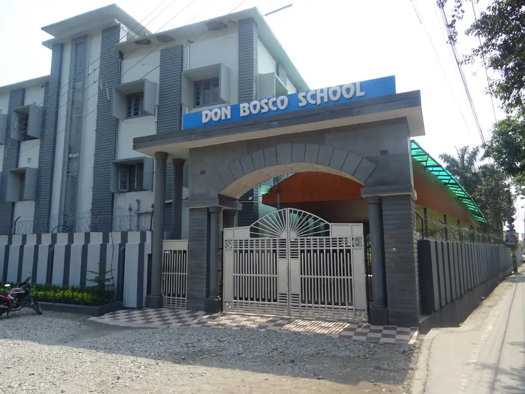 Gedung sekolah SMA Don Bosco 1 yang megah dan modern