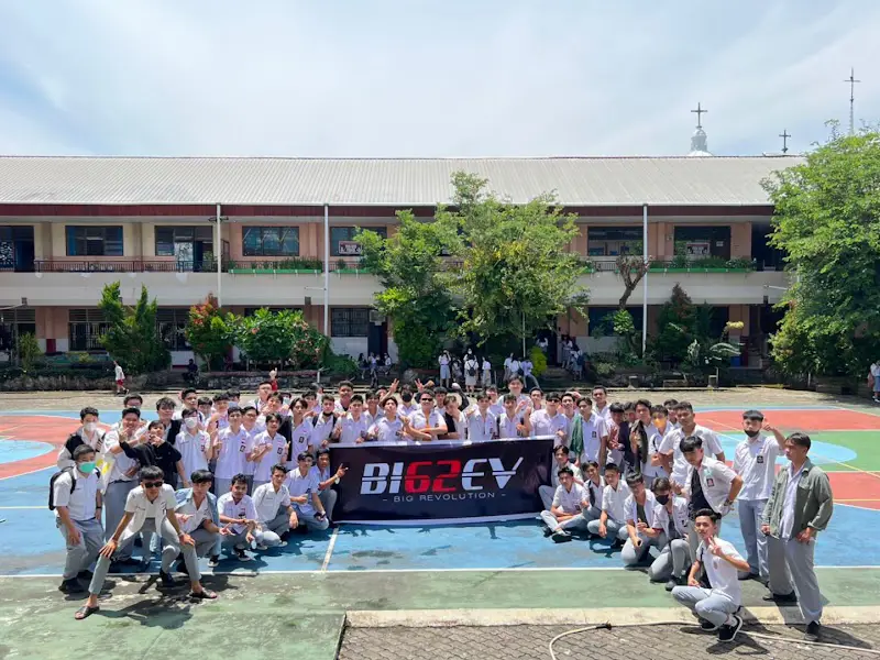 Foto gedung SMA Katolik Rex Mundi Manado