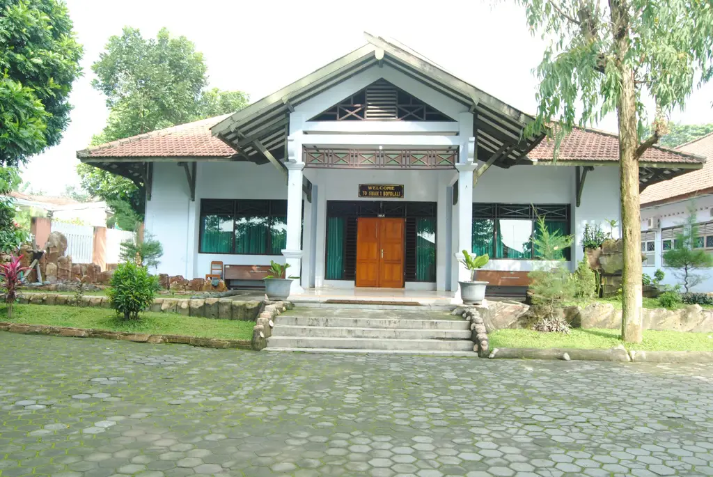 Gedung SMA Negeri 1 Boyolali yang megah dan modern