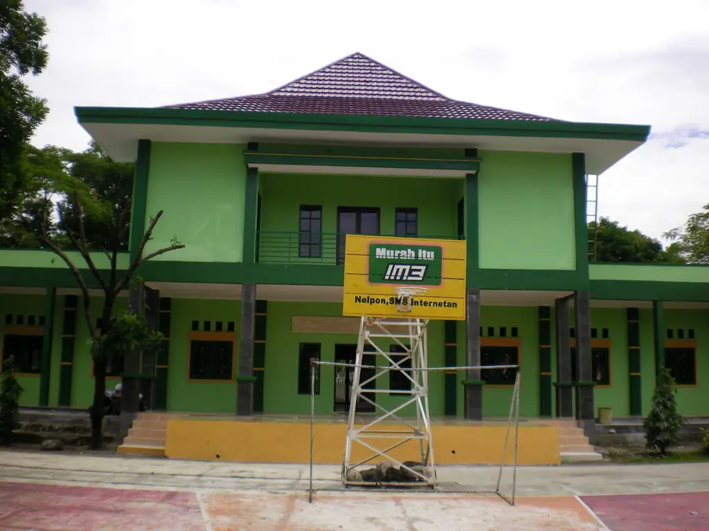 Gambar gedung SMA Negeri 1 Slawi