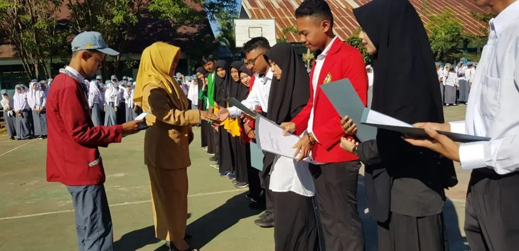 Gambar gedung SMA Negeri 10 Makassar