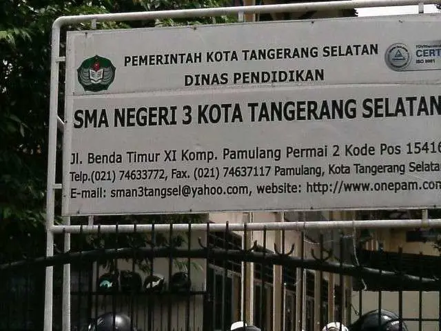 Gambar gedung SMA Negeri 12 Kota Tangerang Selatan