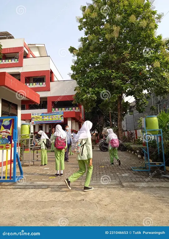 Gedung sekolah di Jakarta Timur