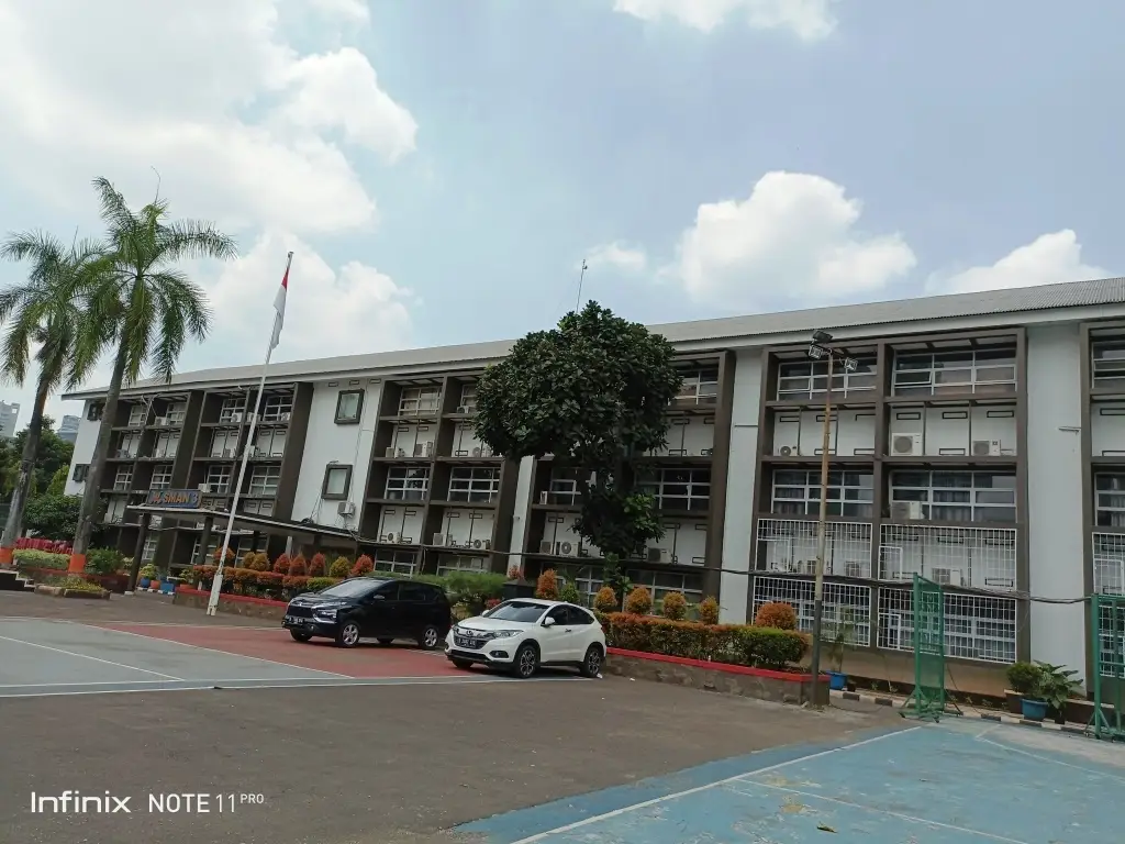 Gedung SMA Teladan 1 Jakarta