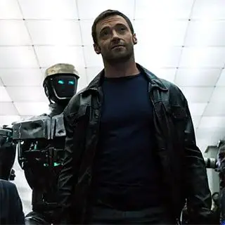 Hugh Jackman sebagai Charlie Kenton di film Real Steel