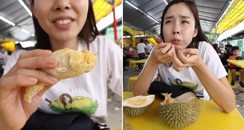 Ibu menyusui sedang makan durian