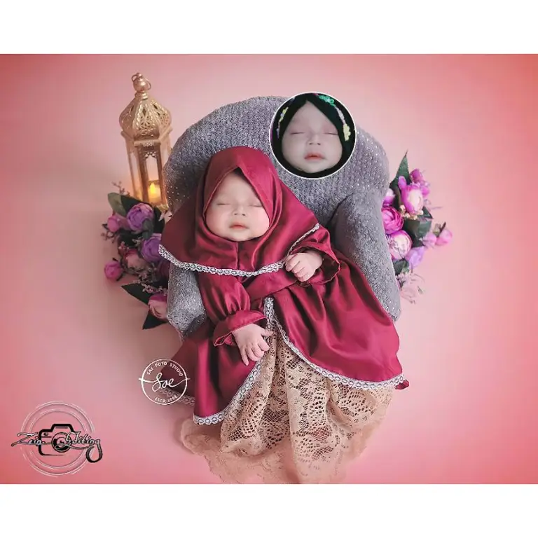 Setting foto bayi perempuan berhijab yang cantik