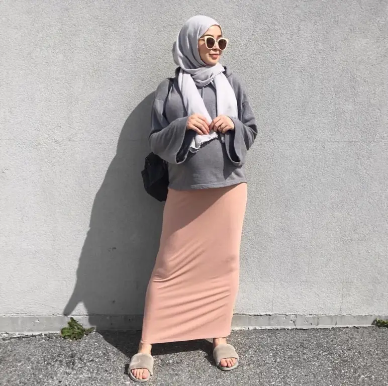 Contoh outfit jogging hijab yang terinspirasi dari Pinterest