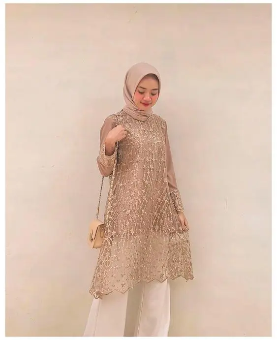 Contoh baju kondangan hijab yang elegan