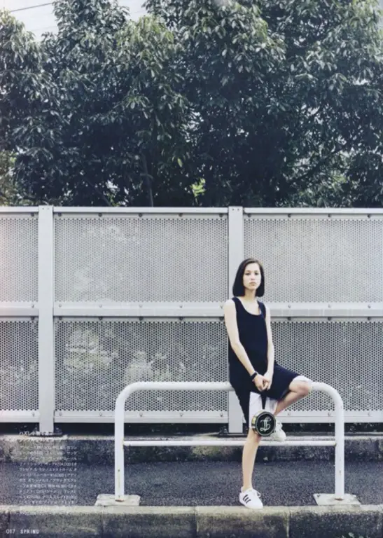 Foto-foto gaya jalanan Mizuhara Kiko