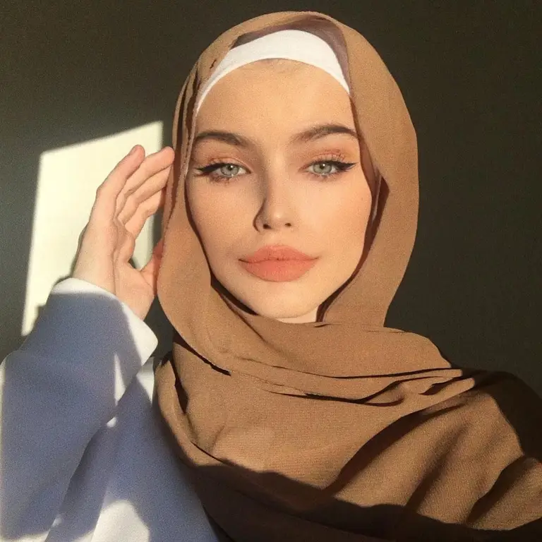 Inspirasi fashion hijab aesthetic