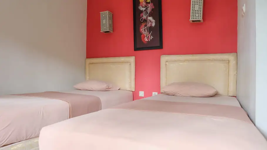 Pemandangan dari kamar hotel di Yonan