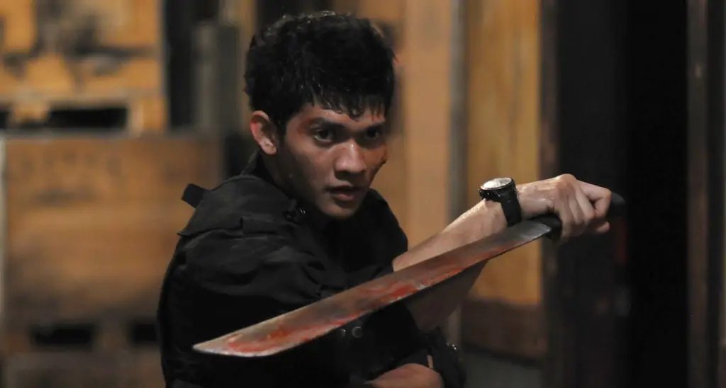 Iko Uwais dalam adegan laga