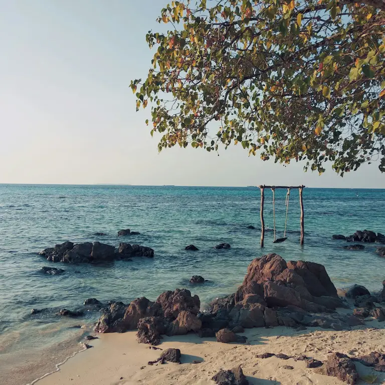 Pemandangan indah Pulau Jawa