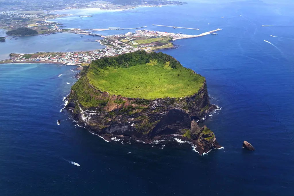 Pemandangan indah di Pulau Jeju, Korea Selatan