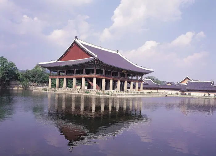 Arsitektur istana Korea