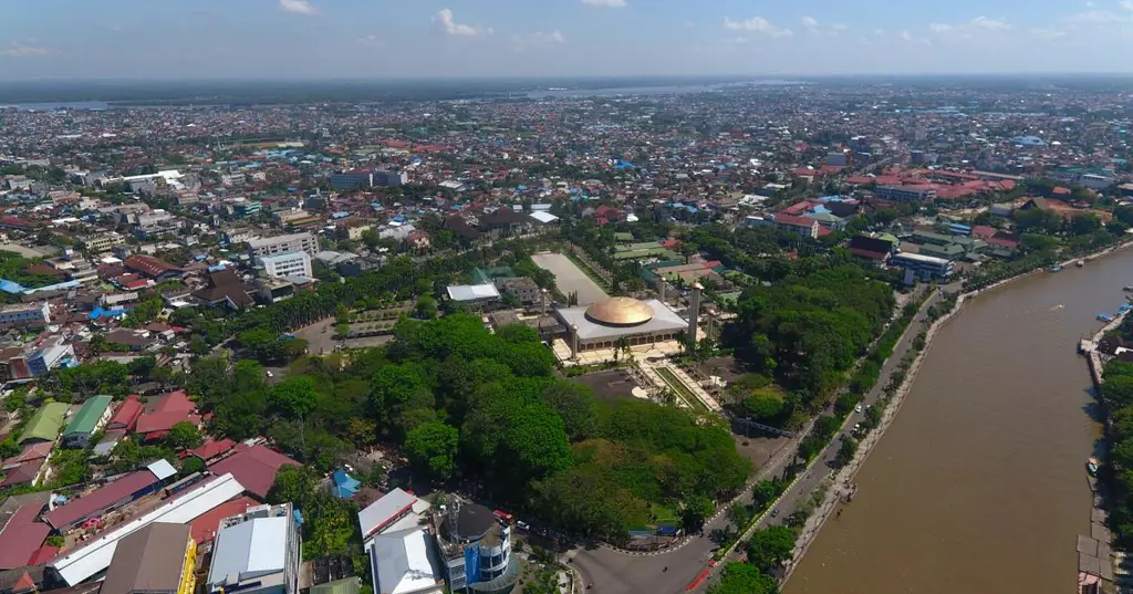 Gambar keindahan alam dan budaya Banjarmasin