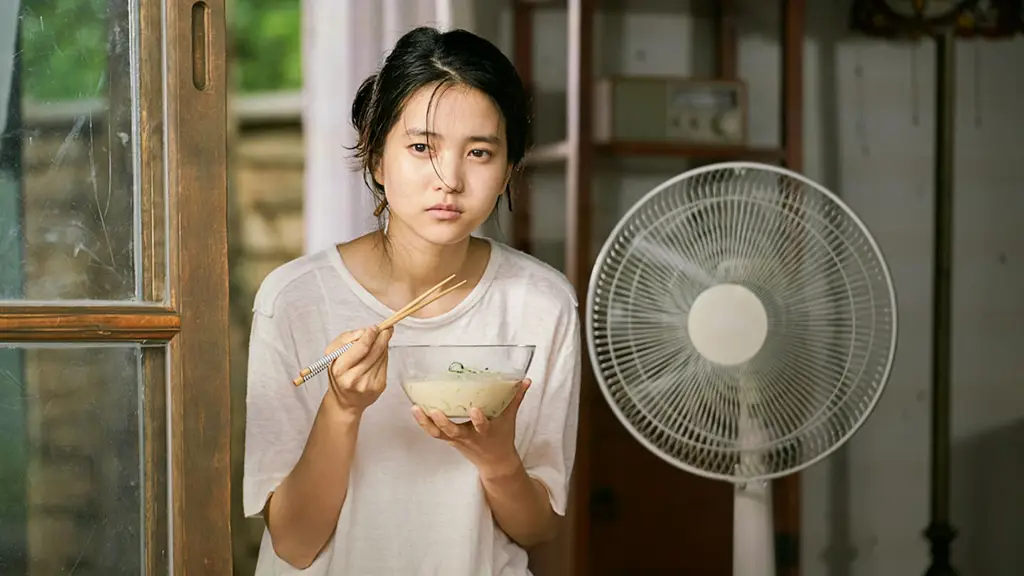 Pemandangan pedesaan Jepang yang indah dalam film Little Forest