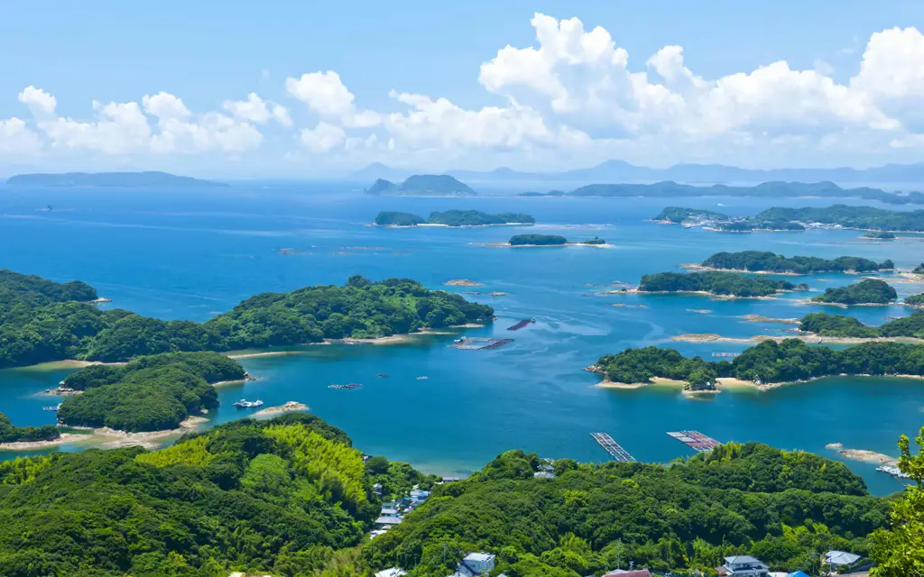 Pemandangan indah pulau-pulau di Jepang