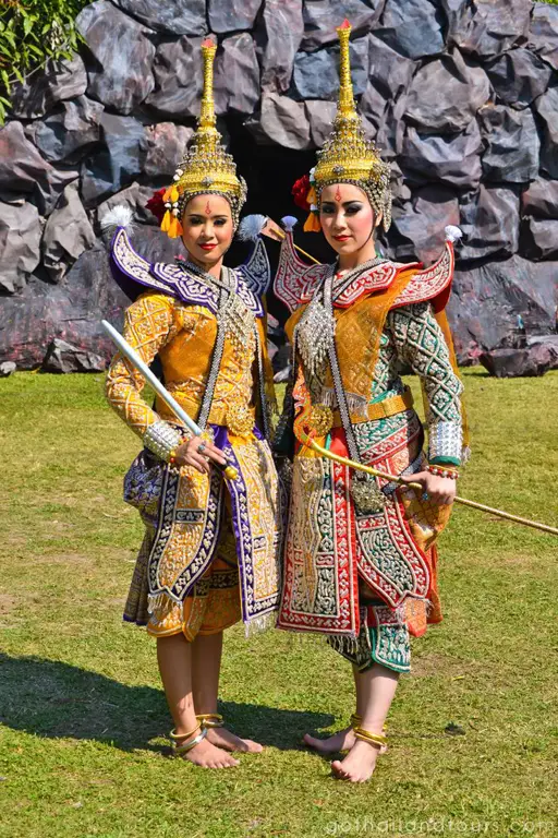 Tari tradisional Thailand