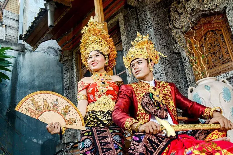 Gambar yang mewakili budaya Indonesia