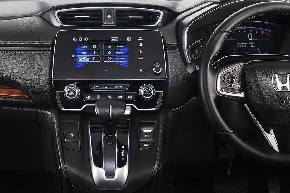 Interior Honda CR-V 142 yang mewah dan modern