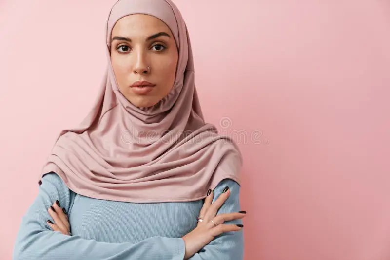 Wanita muslim yang percaya diri