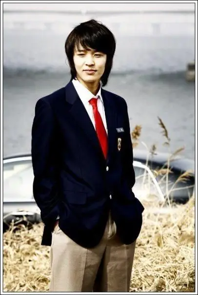 Kim Jung Hoon sebagai Lee Shin dalam Princess Hours